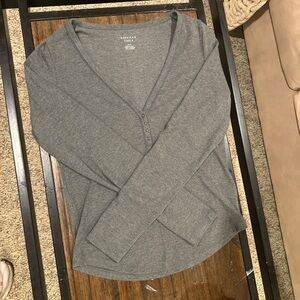 American Eagle Outfitters Women's Heather Gray V-Neck Henley Long Sleeve